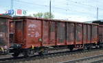 Vierachsiger, offener Güterwagen der DB mit der Nr. 31 RIV 80 D-DB 5403 031-3 Eaos-x 057 am 10.05.17 BF. Flughafen Berlin-Schönefeld.