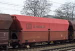 Offener Drehgestell-Schüttgutwagen mit schlagartiger Schwerkraftentladung der DB mit der Nr.