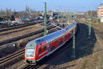 RE5 nach Wünsdorf-Waldstadt am 16.02.17 Höhe Bornholmer Str.
