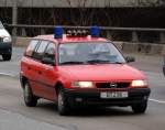 Unter der Bezeichnug ELW 1 ist auch dieses Fahrzeug, ein Opel Astra Caravan f�r die Berliner Feuerwehr t�tig, 12.03.09 Berliner Stadtautobahn H�he Spandauer Damm Br�cke.