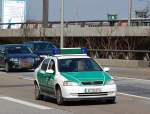 Opel Astra G Streifenwagen der Berliner Polizei, 01.04.09 Berliner Stadtautobahn H�he Spandauer Damm Br�cke.