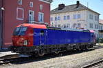 LokRoll3 AG, Luzern [CH] mit der von der RCM Rail Care and Management GmbH  geleasten nagelneuen Vectron  193 085  [NVR-Nummer: 91 80 6193 085-8 D-RCM] am 01.07.25 im Bahnhof Dessau Hbf.