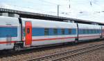 Eine von den in Russland (RZD) georderten Nachtzug Talgo-Garnituren bei der Überführung durch 103 222-6 Railadventure erstmal nach Berlin Warschauer Str. am 16.07.15 Bhf. Flughafen Berlin-Schönefeld.