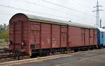 Zweiachsiger, gedeckter Güterwagen der Traditionsgemeinschaft 50 3708 e.V mit Registrierung in Österreich mit der Nr. 23 RIV 81 A-DLHBS 1535 100-5 Gbkks Heimatbahnhof: Blankenburg/Harz am 25.09.17 Bf. Flughafen Berlin-Schönefeld.