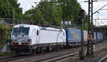TX Logistik AG, Bad Honnef [D] mit ihrer  7193 312  [NVR-Nummer: 91 80 7193 312-4 D-TXL] und einem KLV-Zug am 20.05.25 Höhe Bahnhof Hamburg-Harburg.