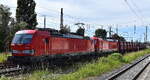 DB Cargo AG, Mainz [D] mit der Doppeltraktion  193 033  [NVR-Nummer: 91 80 6193 033-8 D-DB] +   193 034  [NVR-Nummer: 91 80 6193 034-6 D-DB] und dem Erzzug aus Hamburg Richtung Ziltendorf EKO am