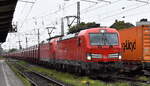 DB Cargo AG, Mainz [D] mit der Doppeltraktion  193 561  [NVR-Nummer: 91 80 6193 561-8 D-DB] +   193 382  [NVR-Nummer: 91 80 6193 382-9 D-DB] und derm Erzzug aus Hamburg Richtung Ziltendorf EKO am