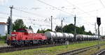 DB Cargo AG, Mainz [D] mit ihrer Voith Gravita 10 BB  261 041-8  (NVR:  92 80 1261 041-8 D-DB ) hat einen weiteren am Rande des Bahnhofs Stendal HBF.
