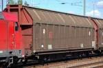 Schiebewandwagen mit zwei Rads�tzen und vier verriegelbaren Trennw�nden der DB vom Typ Hbbills 311 eingestellt mit der Nr.