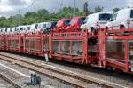 Ganzzug mit franz�sischen PKW-Transportwageneinheiten von STVA im Bild mittig der Wagen mit der Nr.