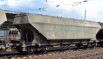 Hier der Getreidesilo-Wagen 33 RIV 87 F-CTC 9335 604-3 Uagps am 25.04.16 Bhf.