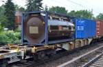 Ein Kesselcontainer von DB Schenker am 13.07.15 Berlin-Hirschgarten.