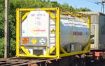 Ein EUROTAINER 20’ Standard Tankcontainer (UN-NR.: 50/2428 = Natriumchlorat, wässrige Lösung)am 01.06.17 Bf.