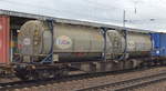 Zwei 20’ Standard Tank Container der Hamburger TaCon Tank und Container Services (UN-Nr.: 39/2055 = Styrol) am 20.11.17 Bf.