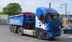 IVECO STRALIS 500 Sattelkipper vom Fuhrunternehmen Erler Wennigsen, 24.04.14 Berlin-Pankow.