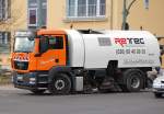 Kehrfahrzeug, ein MAN TGS 18.320 der Fa.