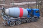 Ein MAN 32.343 Betonmischfahrzeug mit Betontrommel der Fa.