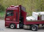 MAN TGX 18.480 Zugamschine mit Flachauflieger mit Betonfertigteilen der Sped.