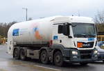Ein MAN TGS 35.400 Druckgastank-LKW der Fa.