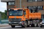 MB ACTROS 2641 Baukipper (Selbstlader) der Fa.HAN, 03.06.13 Berlin-Putlitzbr�cke.