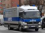 Gefangenentransporter MB ATEGO 1224 der Berliner JUSTIZ, 12.04.12 Berlin-Beusselbr�cke.