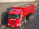 SCANIA R420 als Sattelkipper mit Schrottbef�llung der Fa.