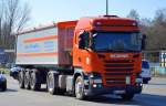 Ein SCANIA R450 Sattelkipper der Fa.