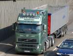 Wahnsinns VOLVO FH16 660 PS Zugmaschine mit Kipperauflieger aus D�nemark von NIELS K.DAVIDSON, 17.07.09 Berliner Stadtautobahn H�he Knobelsdorffbr�cke.