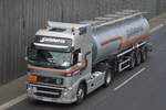 VOLVO FH 500 EEV Zugmaschine mit Tank-Trailer der Sped.Solidaris (UN-Nr.30/1202 = Dieselkraftstoff)am 31.05.16 auf der Berliner Stadtautobahn Höhe Knobelsdorffstr.