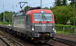 PKP Cargo mit EU46-503/193-503 [NVR-Number: 91 51 5370 015-7 PL-PKPC] mit mä0ig ausgelastetem Containerzug am 15.05.18 Berlin-Hirschgarten.