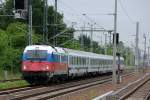 EM-Husarz  Russia  5 370 002 1251 (91 51 5370 002-8 Pl-PKPIC) mit Berlin-Warschau-Express Wagengarnitur am 31.05.12 Berlin-Blankenburg.