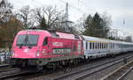 EC 55 nach Gdynia Glowna mit dem PKP-IC Hursarz 5 370 010 am 31.01.18 Berlin-Hirschgarten.
