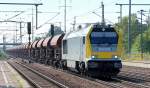 VOITH MAXIMA 30 CC (92 80 1263 004-4 D-DWK), aktueller Betreiber oder Mieter? mit Ganzzug Sch�ttgutwagen (CFL-CARGO) am 14.09.13 Durchfahrt Bhf. Flughafen Berlin-Sch�nefeld.