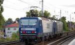 Doppeltraktion mit vorneweg RBH 121/143 048-7 (92 80 6143 048-7 D-RBH) + RBH 115/143 068-5 (92 80 6143 068-5 D-RBH) am 06.09.12 Berlin-Karow.