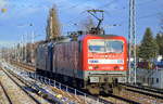 RBH Doppeltraktion 139/143 822 + 107/143 863-6 am 17.01.17 Berlin-Karow.