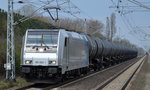 Railpool 185 692-1 (91 80 6185 692-1 D-Rpool, Bombardier Bj.2011) unterwegs mit einem Kesselwagenzug (Ethanol) am 06.04.16 Berlin-Hohensch�nhausen.