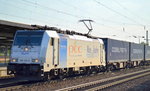RTBC mit 186 423-0 und Containerzug am 13.09.16 Bf.