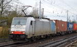 Neu bei uns im Nordosten, die erst seit Anfang Januar 2018 von der Rurtalbahn Cargo angemietete Railpool-Lok 186 107 [NVR-Number: 91 80 6186 107-9 D-Rpool, Bombardier Bj.2007] mit Containerzug