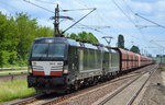 DB Schenker mit X4 E - 609 + X4 E - 607 und Erzzug (leer) am 09.06.16 Berlin Hohenschönhausen.