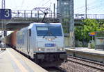 Nur in Ausnahmefällen auf dem Berliner Außenring, METRANS/HHLA 386 015-2 mit Containerzug am 23.05.17 Bf.