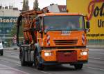 Abwasserentsorgungsfahrzeug der Berliner Stadtreinigung (BSR BS 006), ein IVECO STRALIS 270, am 22.10.12 Berlin-Putlitzbr�cke.