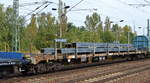 Luxemburger Drehgestell-Flachwagen der CFL Cargo mit Stahllatten beladen mit der Nr. 81 82 L-CFLCA 3513 040-3 Rbnpss am 23.09.17 BF. Flughafen Berlin-Schönefeld.