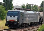 CTL MRCE-Dispolok ES 64 F4-201 mit einem ganzzug Heizoelkesselwagen Richtung Berlin-Blankenburg, 22.07.10 Berlin-Pankow.
