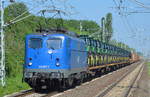 Höchst selten (ich sehe so einen Transport im Berliner Raum das erst Mal), EGP 140 627-1 mit einem Güterzug beladen mit fabrikneuen CLAAS Traktoren (Frontlader)und hinten dran noch einige
