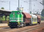 Mal wieder eine �berf�hrungsfuhre mit der EIB Lok 20  Lisa 1  (95 80 3293 024-6 D-EIB) und einem fabrikneuen RegioShuttle f�r Agilis (95 80 0650 733-8 D-AGIL), 06.06.11 Bhf.
