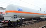 Noch ganz neuer großvolumiger (Länge 19,50 m) Gasdruckkesselwagen vom Einsteller GATX in Deutschland mit niederländischer Zulassung 37 REN 84 NL-GATXD 7809 566-4 lt.