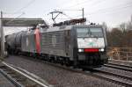 MRCE Dispolok der ITL ES 64 F4-289 (91 80 6189 289-2 D-DISPO) hat die ITL 481 002-4 und einen Kesselwagenzug am Haken, 13.11.10 Berlin-Pankow.
