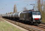 MRCE Dispolok der ITL ES 64 F4-288 (91 80 6189 288-4 D-DISPO) mit Kesselwagenzug, 08.04.11 Berlin-Karow.