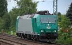 Mietlok von ITL 185 517-0 am 06.08.13 Berlin-Karow.
