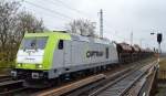 Captrain/ITL mit 285 117-9 (92 88 0076 101-9 B-ITL) mit Ganzzug Sch�ttgutwagen mit Sand Richtung Baustoffhandel in Sch�nerlinde am 19.11.14 Berlin-Karow.